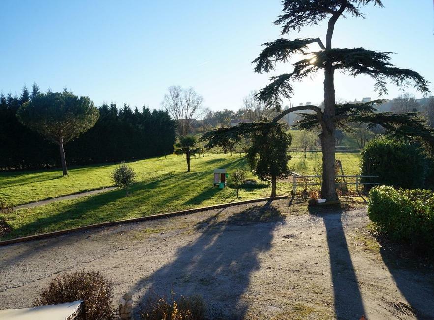 Domaine En Castanet Bed & Breakfast Caraman Eksteriør bilde