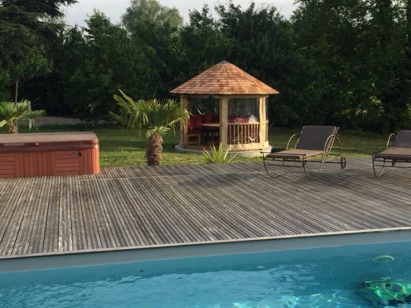 Domaine En Castanet Bed & Breakfast Caraman Eksteriør bilde