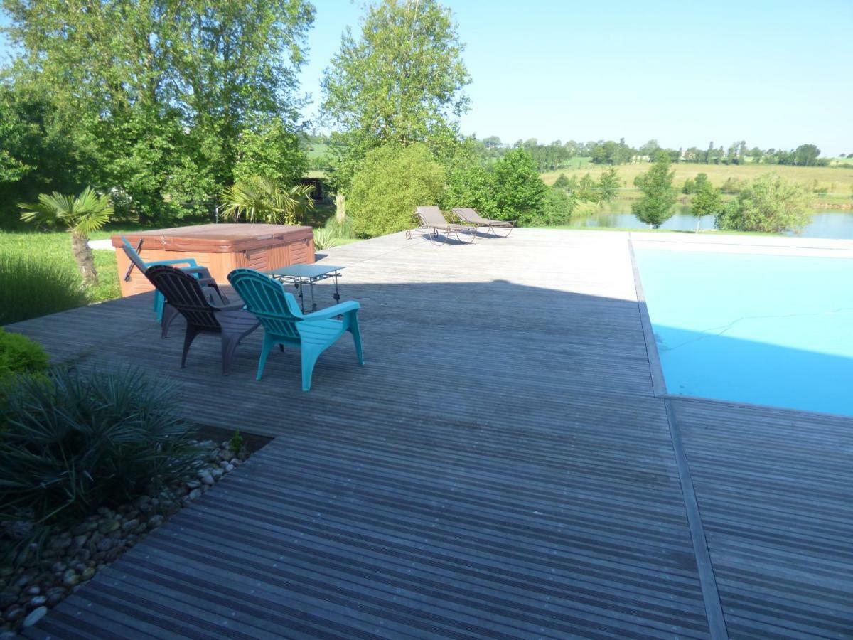 Domaine En Castanet Bed & Breakfast Caraman Eksteriør bilde